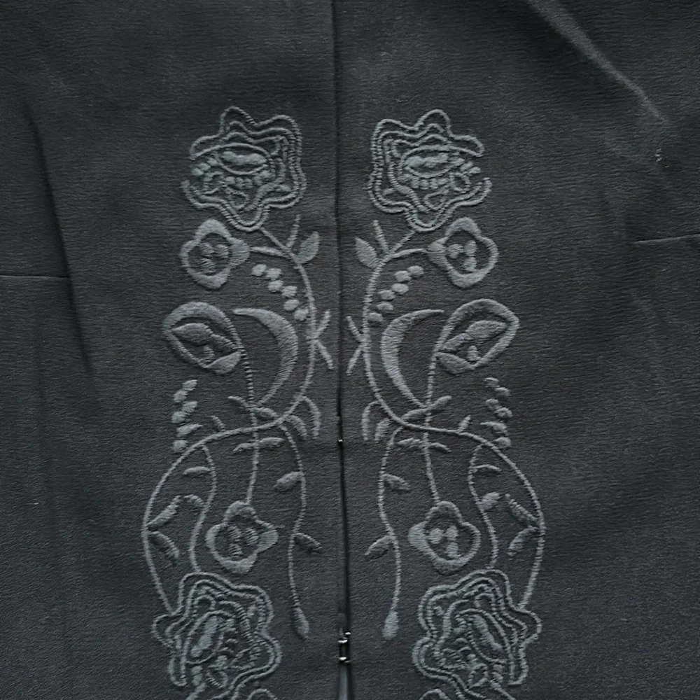 Black blazer - Picture 2 of 3